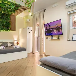 Holiday home Tropical House, Catania